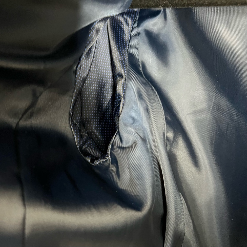 GAP The Academy Dark Academia Navy Blue/Black Trimmed Fitted Preppy Blazer, 8 - Picture 11 of 13